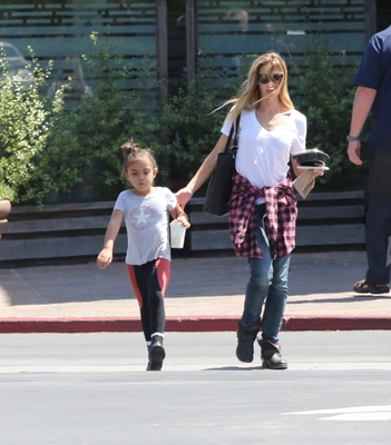 Denise Richards Poster 2751339