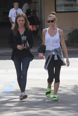 Denise Richards Poster 2751373