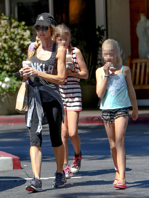 Denise Richards Poster 2751385