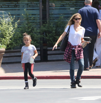 Denise Richards Poster 2751523