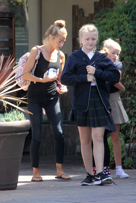 Denise Richards Poster 2751550