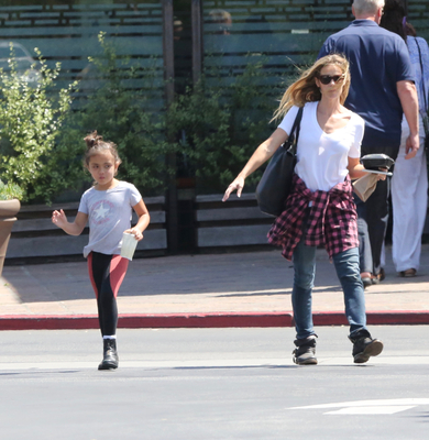 Denise Richards Poster 2751554