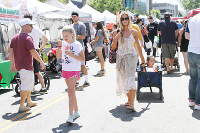 Denise Richards Poster 2751562