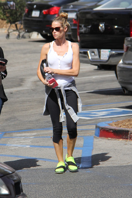 Denise Richards Poster 2751564