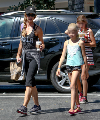 Denise Richards Poster 2751570