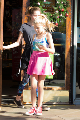 Denise Richards Poster 2751612