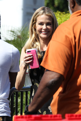 Denise Richards Poster 2751627