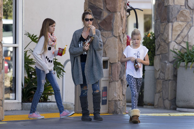 Denise Richards Poster 2751699