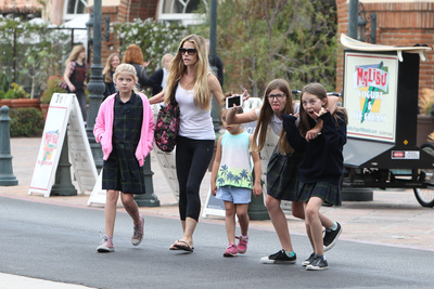 Denise Richards Poster 2751701