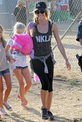 Denise Richards Poster 2751720