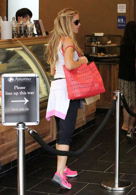 Denise Richards Poster 2751738