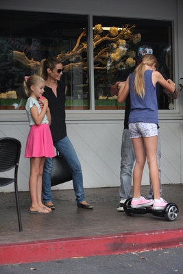 Denise Richards Poster 2751768