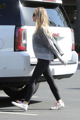 Denise Richards Poster 2751798