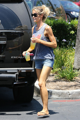 Denise Richards Poster 2751884