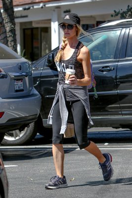 Denise Richards Poster 2752047