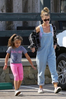 Denise Richards Poster 2752074