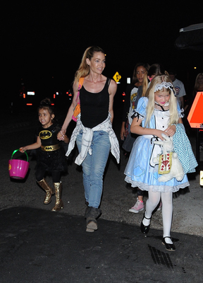 Denise Richards Poster 2752075