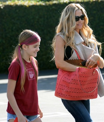 Denise Richards Poster 2752151