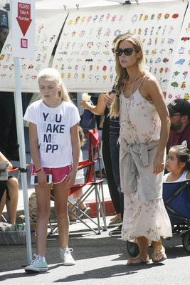 Denise Richards Poster 2752286