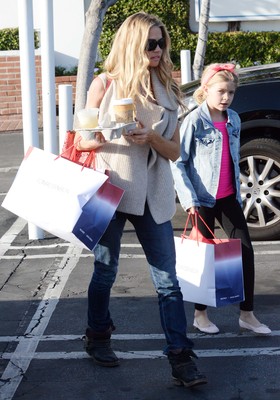 Denise Richards Poster 2752339