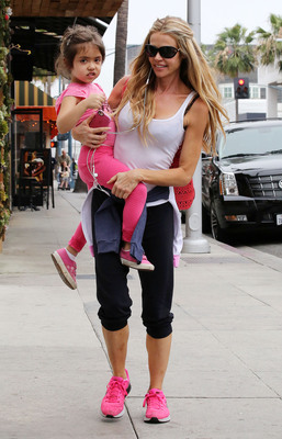 Denise Richards Poster 2752366