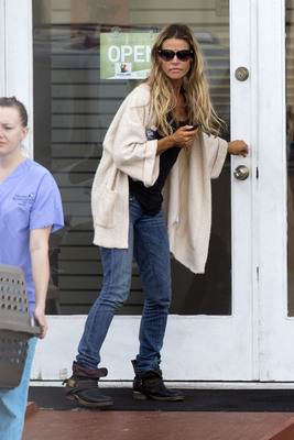 Denise Richards Poster 2752390