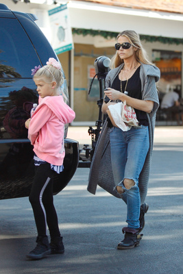 Denise Richards Poster 2752481