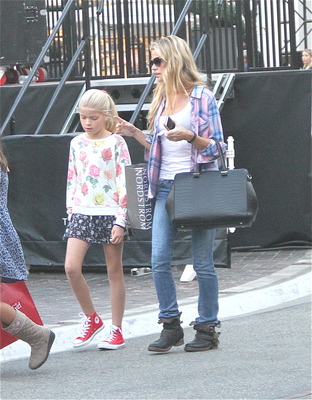 Denise Richards Poster 2752514