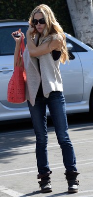 Denise Richards Poster 2752589