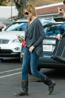 Denise Richards Poster 2752621