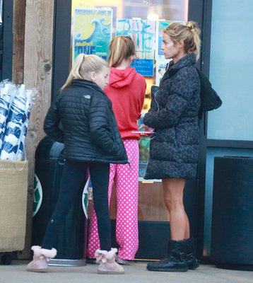 Denise Richards Poster 2752644