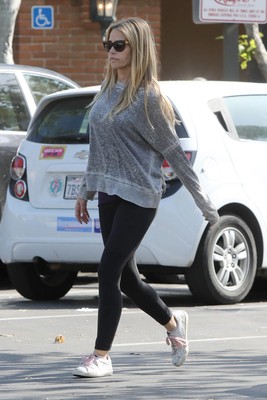 Denise Richards Poster 2752710