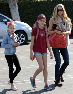 Denise Richards Poster 2752742