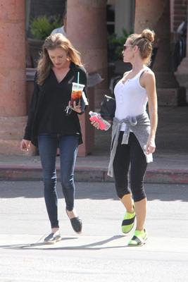 Denise Richards Poster 2752756