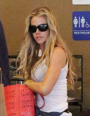 Denise Richards Poster 2752830