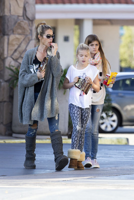 Denise Richards Poster 2752863