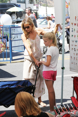 Denise Richards Poster 2752874