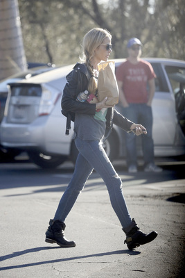 Denise Richards Poster 2752928