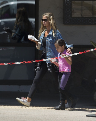 Denise Richards Poster 2752966