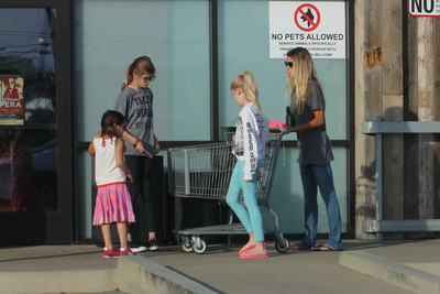 Denise Richards Poster 2753017