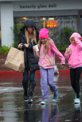 Denise Richards Poster 2753043