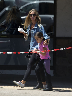 Denise Richards Poster 2753053