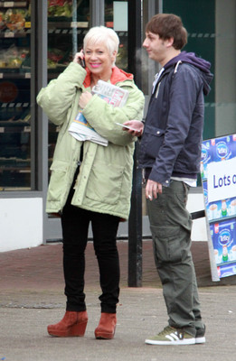 Denise Welch Poster 2753530