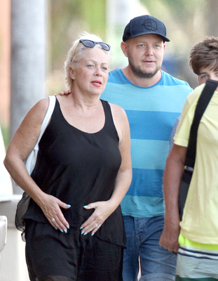 Denise Welch Poster 2753580