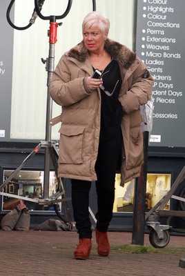 Denise Welch Poster 2753683