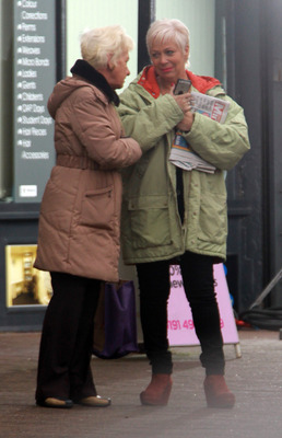 Denise Welch Poster 2753769