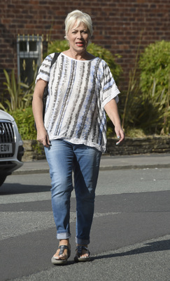 Denise Welch Poster 2753771