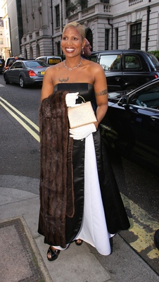 Denise Welch Poster 2753790