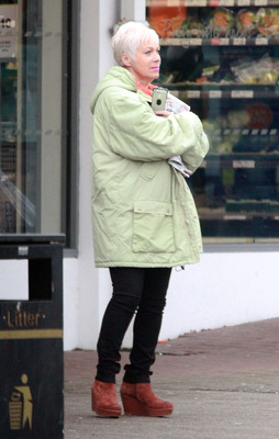 Denise Welch Poster 2753797