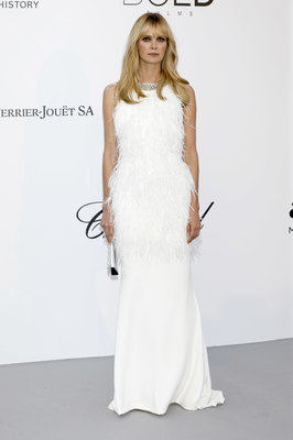 Dewi Driegen Poster 3297815